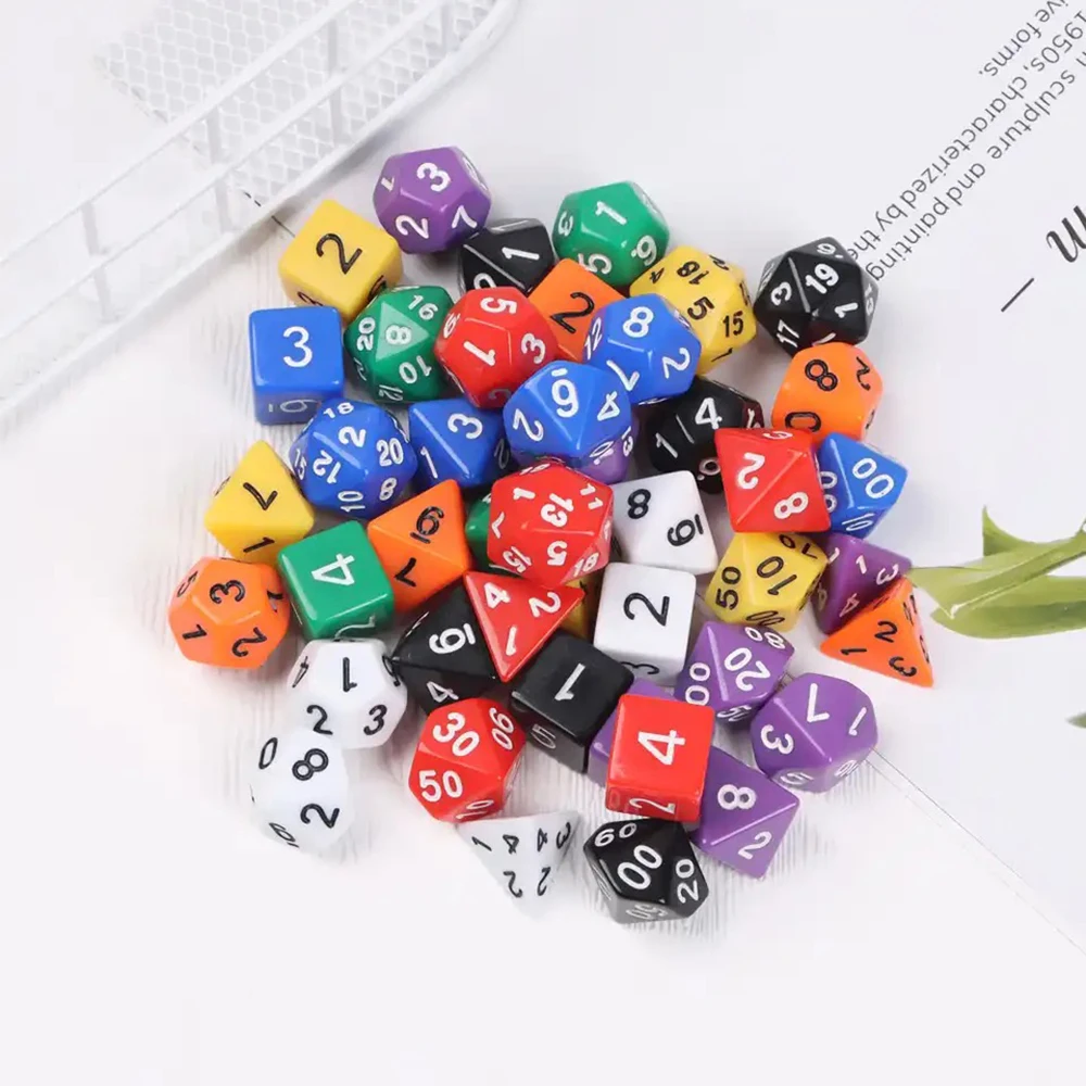 140/105/70 Stuks DND Dobbelste - Board Game Digital recensie en prijs